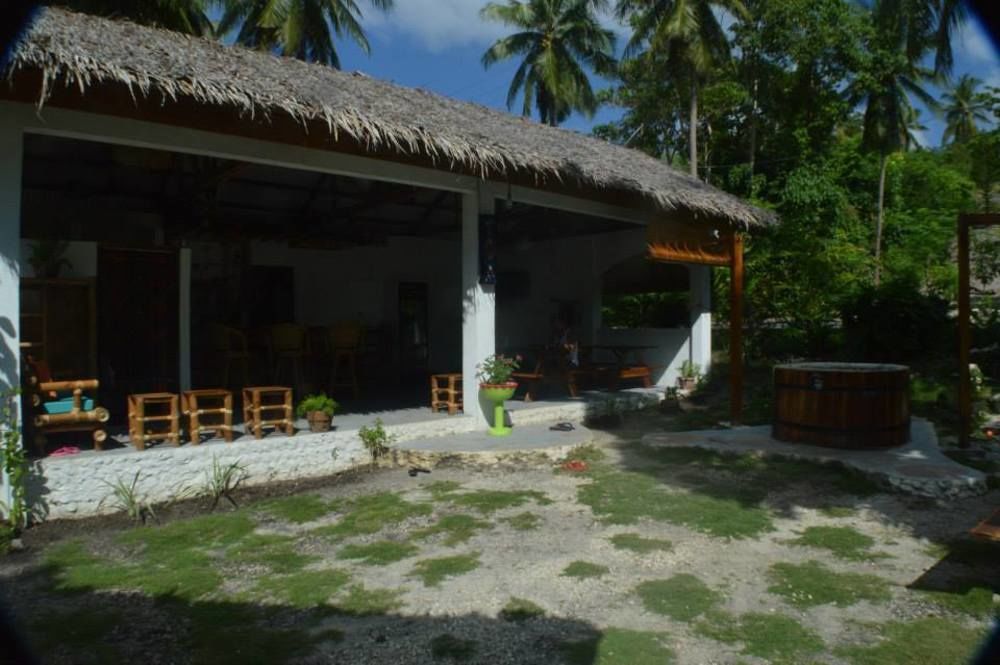 Neptune Diving Resort Santander Exterior photo