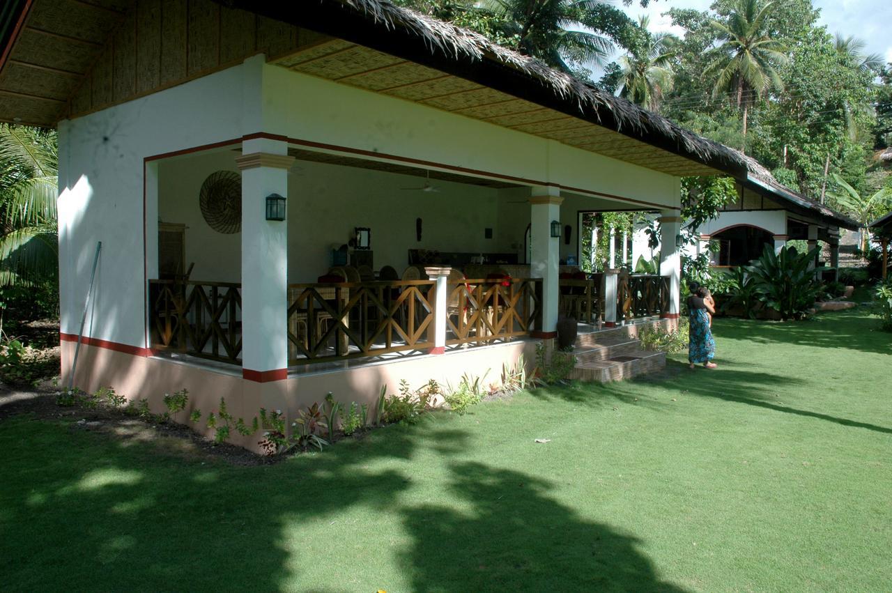 Neptune Diving Resort Santander Exterior photo